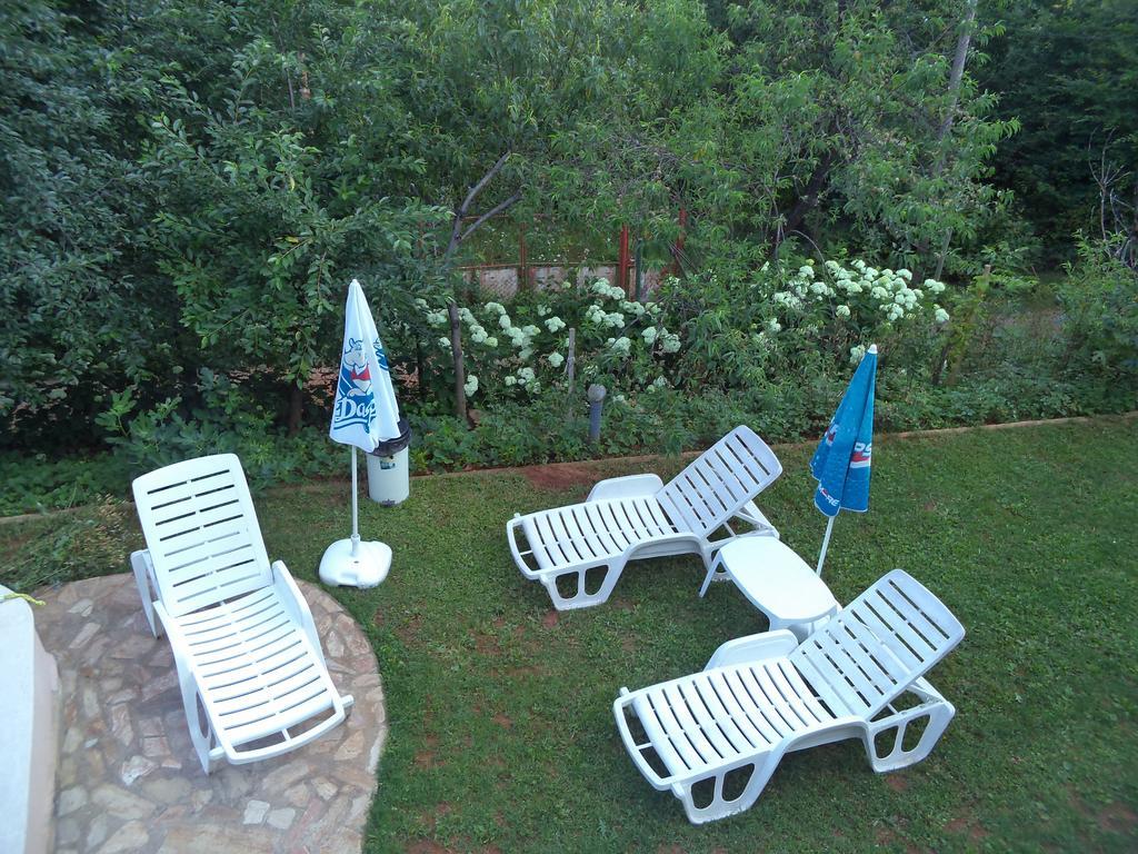 Villa Aqua Pravets Buitenkant foto