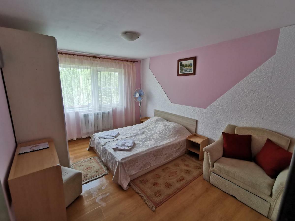 Villa Aqua Pravets Buitenkant foto