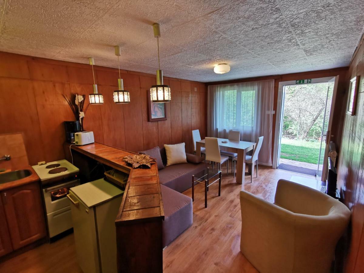 Villa Aqua Pravets Buitenkant foto